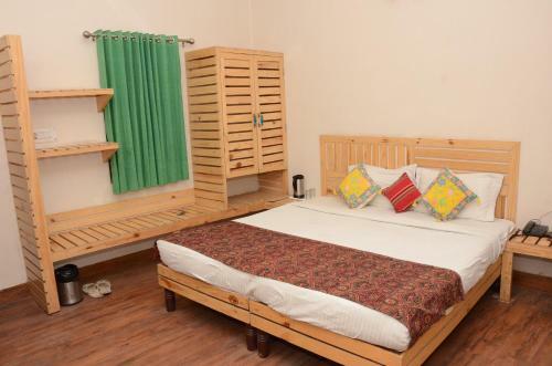 Hotel Sparrow Inn Ankur