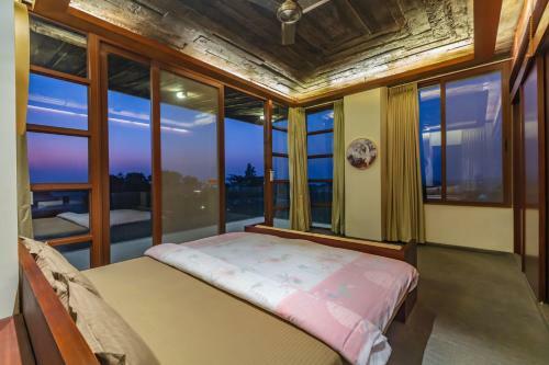 Villa Saffronstays Orion, Khandala
