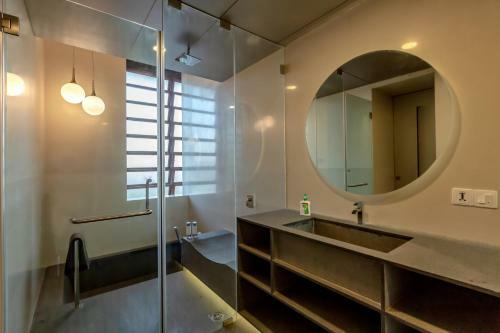 Villa Saffronstays Orion, Khandala