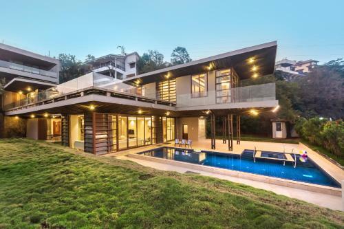 Villa Saffronstays Orion, Khandala