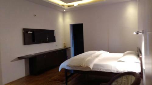 Hotel Him Darshan Vatika
