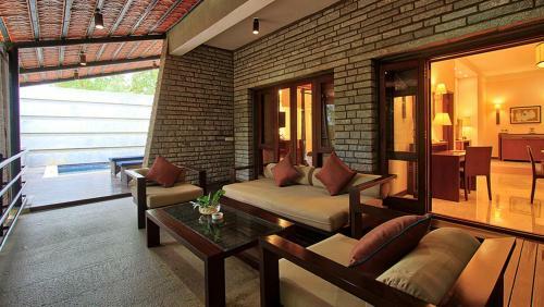 Hotel Angsana Oasis Spa & Resort