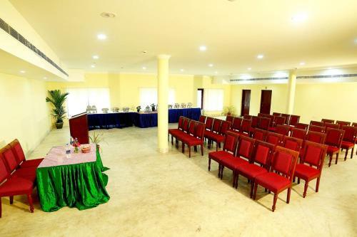 Hotel Cochin Residency