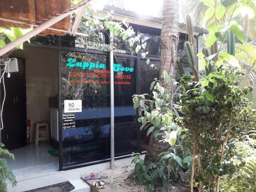 Hostal Zappia Cove Tourist Guest Houes