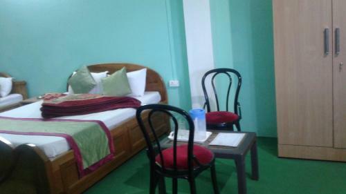 Zambhala Hotel