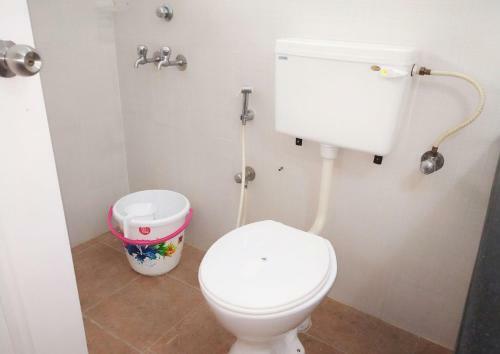 Honey Bee Serviced Apartments Trivandrum