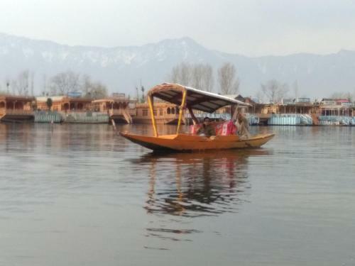 Hotel City Of Kashmir