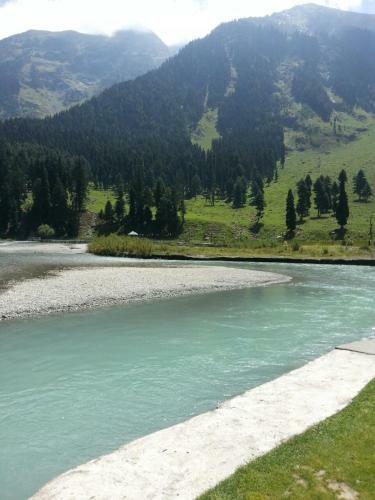 Hotel City Of Kashmir