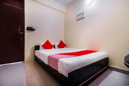 Oyo 26664 Hotel Kumar Inn