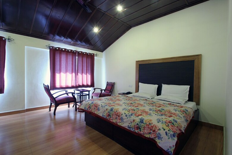 Hotel Himalayan Club