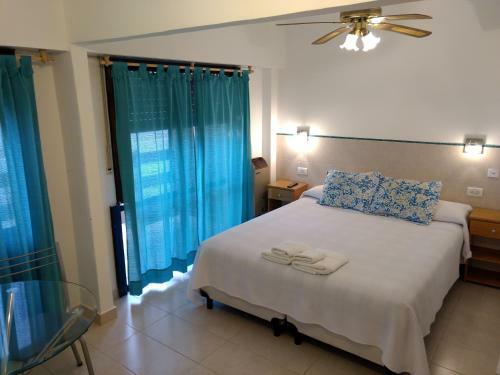 Hotel Soleares