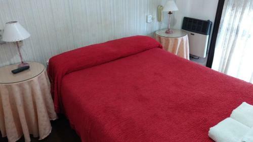 Hotel Soleares
