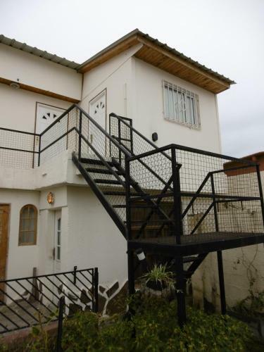 Hostal La Casa De Tounens