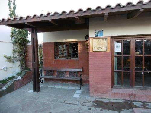 Hostal La Casa De Tounens