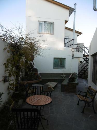 Hostal La Casa De Tounens