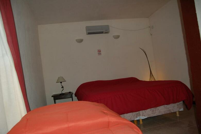 Albergue Alojamiento Goos