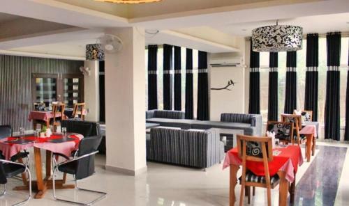 Hotel Genx Aravali, Alwar