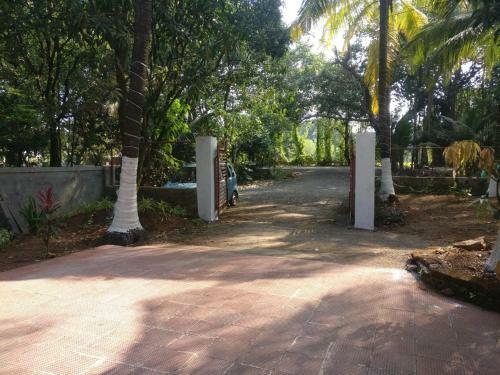 Krushna Kunj Holiday Home