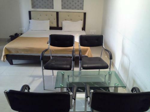 Hotel Galaxy Residency
