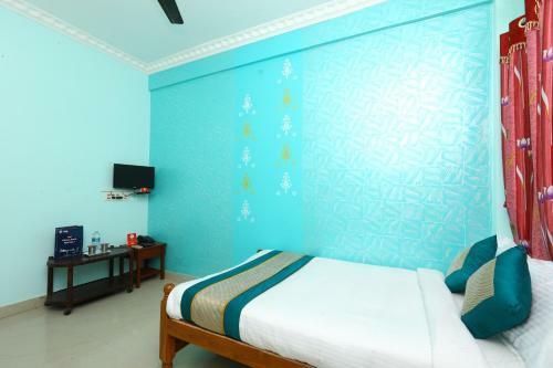 Hotel Oyo 7747 Ss Residency