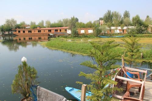 Umbrella House Boat