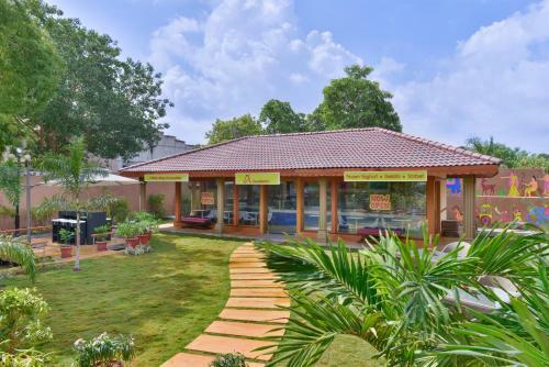 Hotel Madhubhan Resort & Spa
