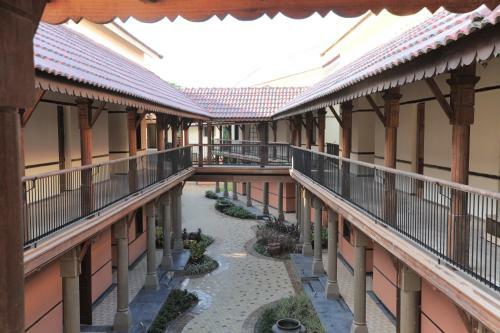 Hotel Madhubhan Resort & Spa