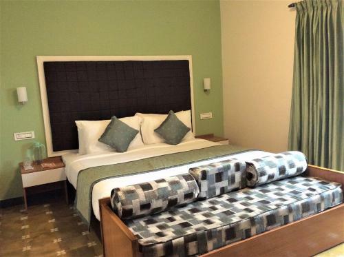 Hotel Garuda Park Resort