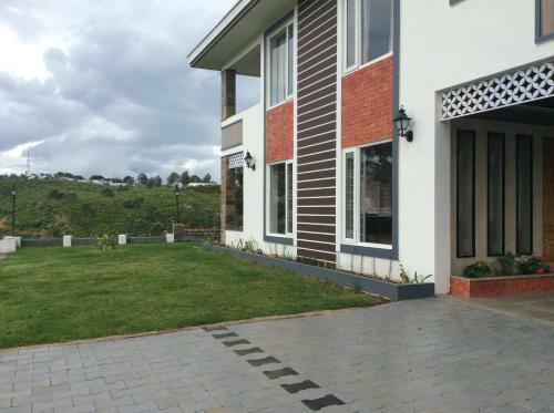 Hotel Garuda Park Resort