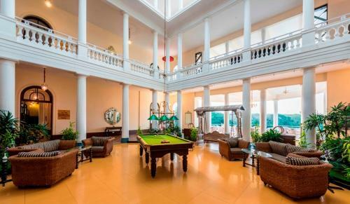 Hotel Royal Orchid Brindavan Garden