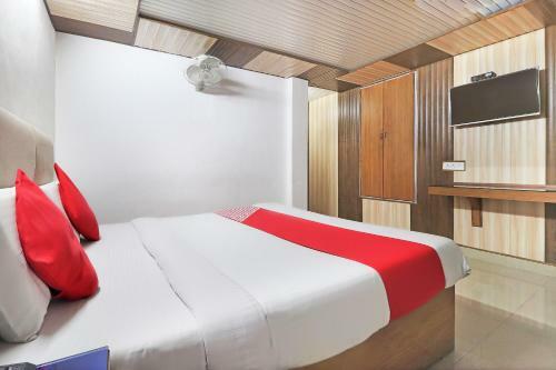 Oyo 12023 Hotel Jasmine