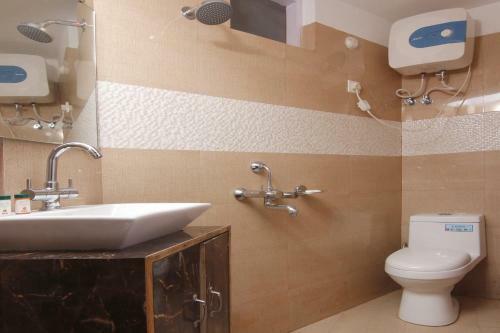 Oyo 12023 Hotel Jasmine