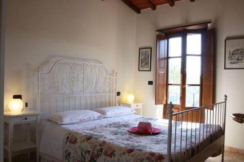 Farnetella Villa Sleeps 4 Pool Wifi