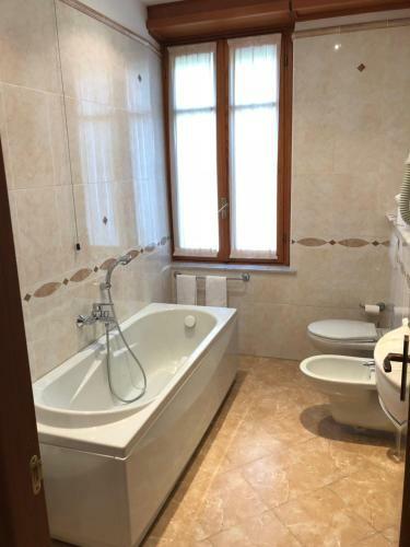 Hotel Albergo Colle Di Nava Lorenzina