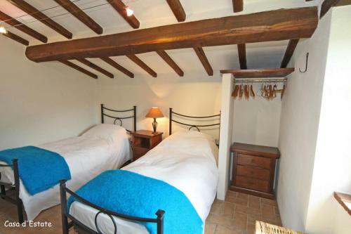 Col Di Morro Villa Sleeps 8 Pool Wifi
