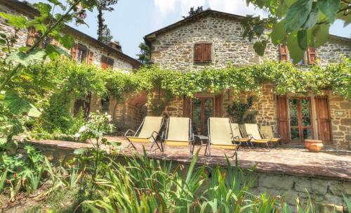 Col Di Morro Villa Sleeps 8 Pool Wifi