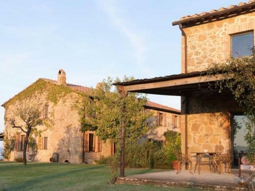 Monticchiello Villa Sleeps 20 Pool Wifi