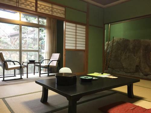 Tomada Onsen Iyashi No Yado Sensui