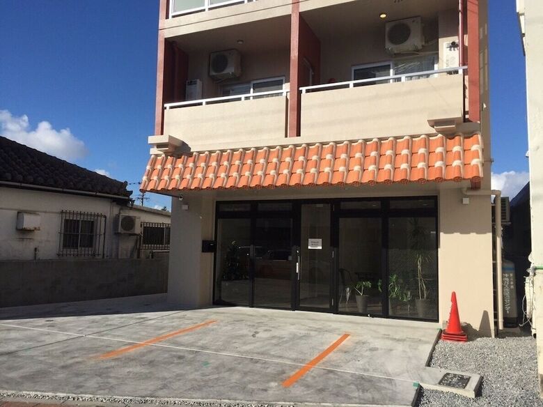 Posada Mr.kinjo Inn Haibisu Shuri