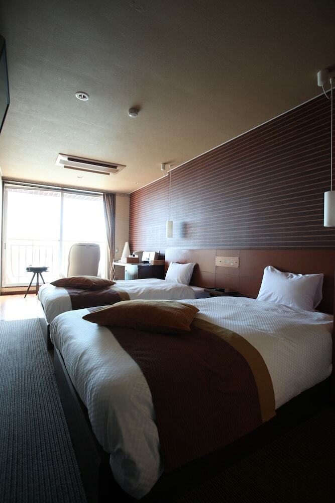 Tenku Hotel Kairo