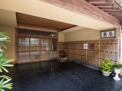 Izumiya Ryokan