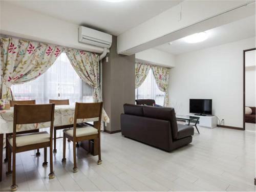 Apartamento Kiki House 0
