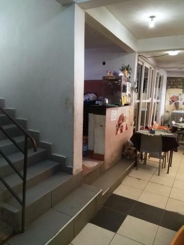 Hostal Shiloh Guest House