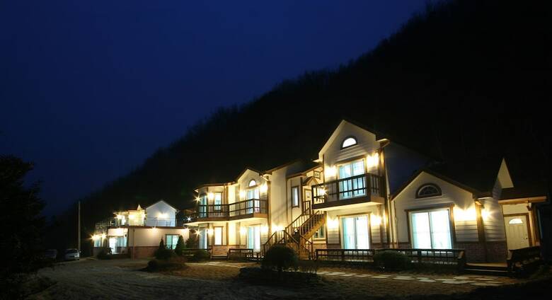 Forest Of Color Pension