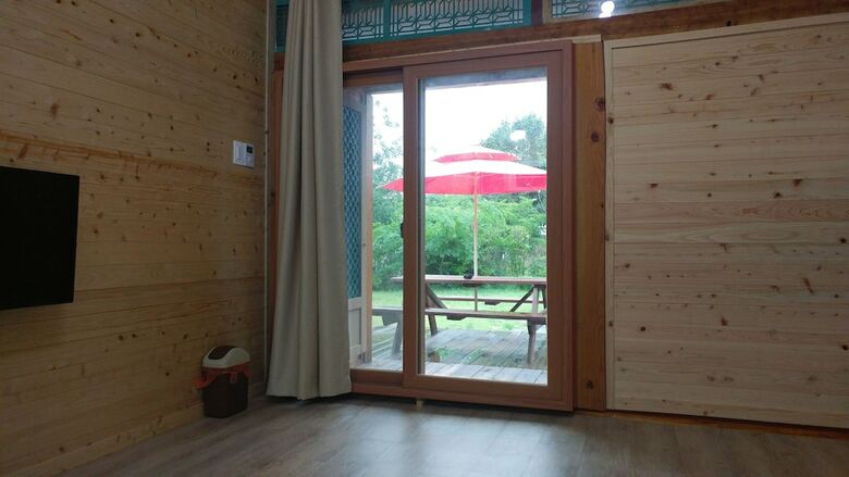 Hostal Chowoo Guesthouse