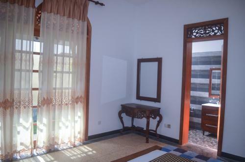 Villa Galle Holiday Home