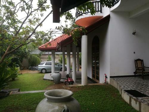 Villa Galle Holiday Home