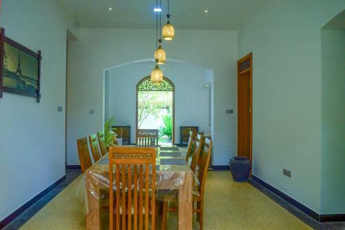Villa Galle Holiday Home