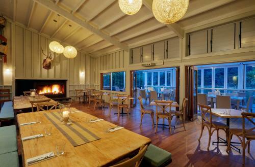 Hotel Awaroa Lodge