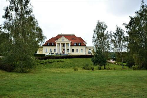 Hotel Dwor Osieczek